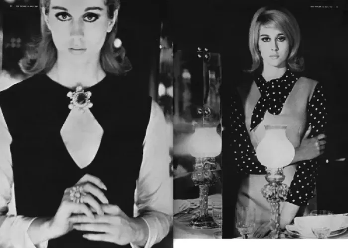 Framed Print : Tatler fashion shoot at Annabels nightclub, 1963 Framed Print : Tatler fashion shoot at Annabels nightclub, 1963
