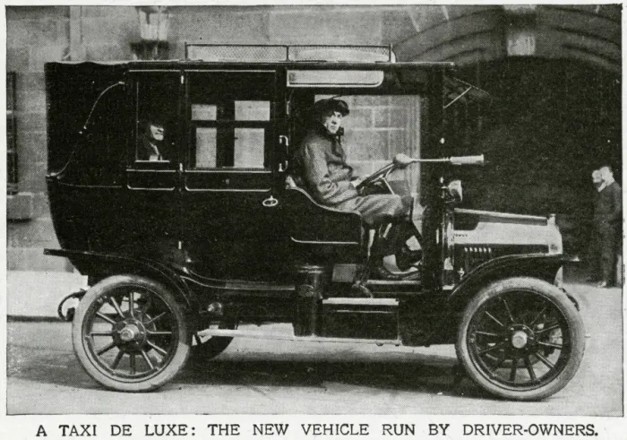 Framed Print : Taxi de luxe 1919 Framed Print : Taxi de luxe 1919