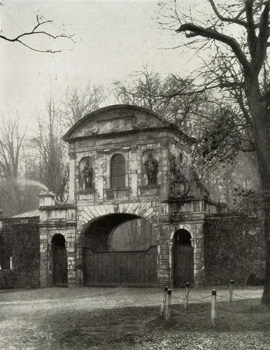 Framed Print : Temple Bar at Theobald's Park. The Temple Bar had stood in Fleet Street, London, but was pulled down in 1878 and rebuilt in Waltham Cross. Later in 2004 it will return to London and be rebuilt at Paternoster Square near to St Framed Print : Temple Bar at Theobald's Park. The Temple Bar had stood in Fleet Street, London, but was pulled down in 1878 and rebuilt in Waltham Cross. Later in 2004 it will return to London and be rebuilt at Paternoster Square near to St