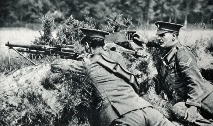Framed Print : Training with Hotchkiss Machinegun - Aldershot Framed Print : Training with Hotchkiss Machinegun - Aldershot