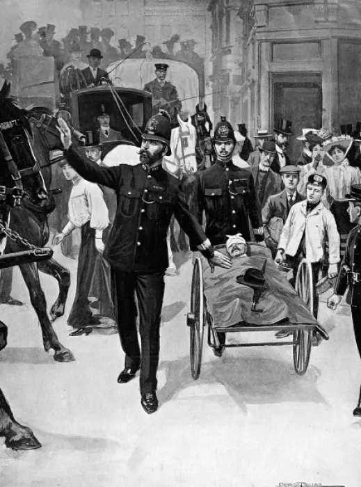 Framed Print : Transporting patients through busy London streets Framed Print : Transporting patients through busy London streets