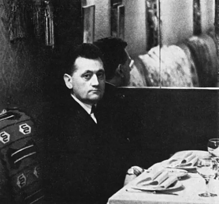 Framed Print : Victor Sassie, owner of The Gay Hussar Framed Print : Victor Sassie, owner of The Gay Hussar