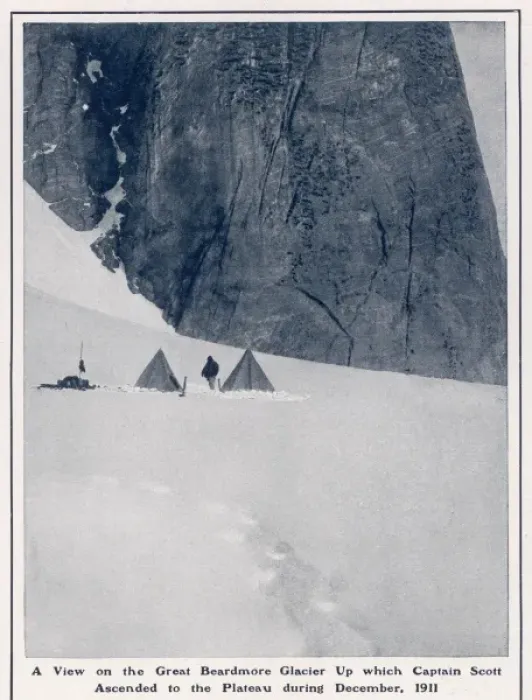 Framed Print : A View up the Great Beardmore Glacier Framed Print : A View up the Great Beardmore Glacier