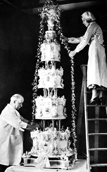 Framed Print : Wedding cake Framed Print : Wedding cake