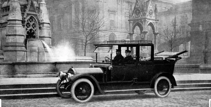 Framed Print : Wolseley 24  /  30 hp Limousine Landaulette