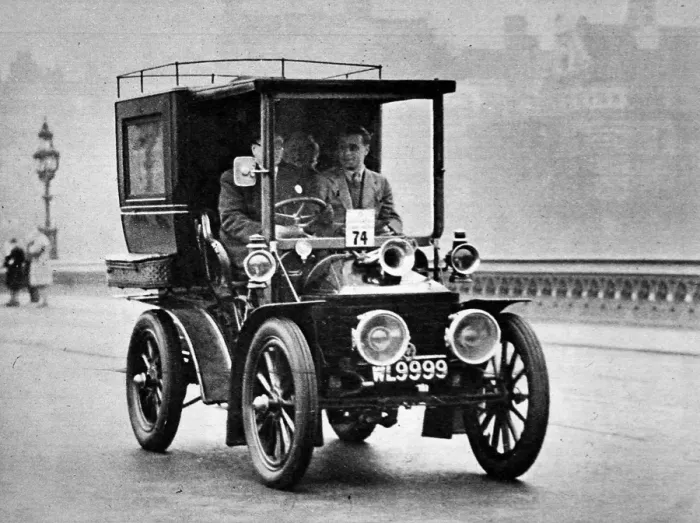 Framed Print : Wolseley Motorcar in the London to Brighton Rally, 1948 Framed Print : Wolseley Motorcar in the London to Brighton Rally, 1948