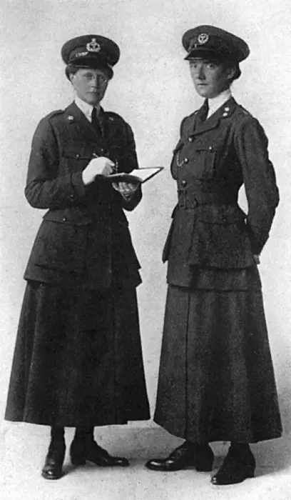 Framed Print : Women police, WW1 Framed Print : Women police, WW1