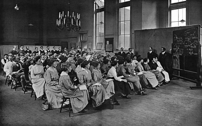 Framed Print : Women being trained at an L. C. C. technical college, WW1 Framed Print : Women being trained at an L. C. C. technical college, WW1