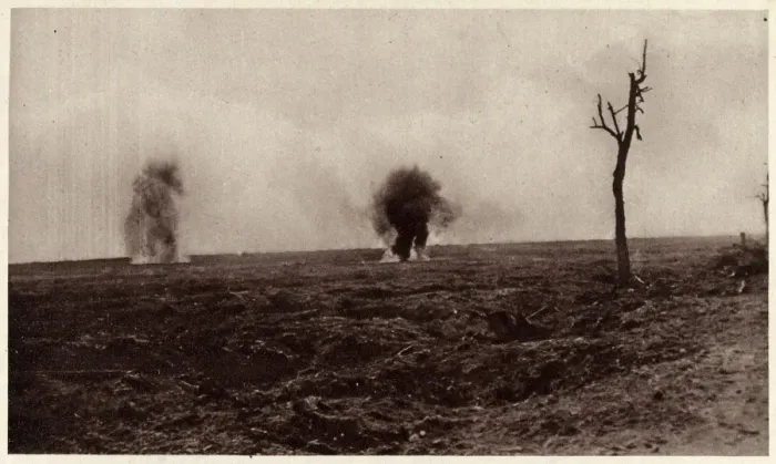 Framed Print : WW1 - Gas attacks near Canadian lines, October 1916 Framed Print : WW1 - Gas attacks near Canadian lines, October 1916