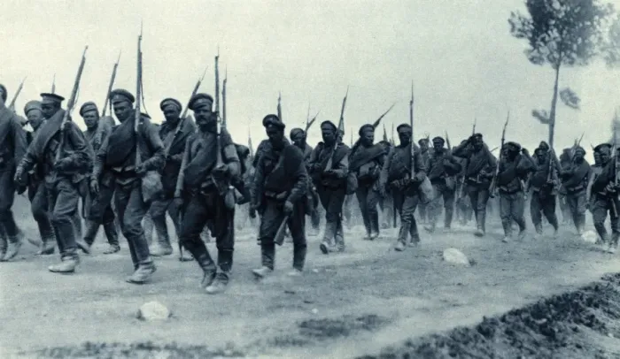 Framed Print : WW1 - Russian Infantry on the march in Poland, 1915
