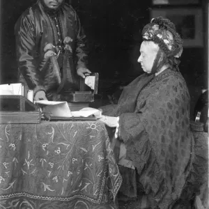 Queen Victoria with the Munshi