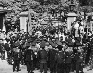 Gates Prints: 1957 nuclear test: Student protest in Japan