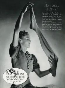 Crepe Prints: Advert for Stockings by Bear Brand 1938
