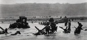 Return Prints: American Troops landing on D-Day; Second World War, 1944