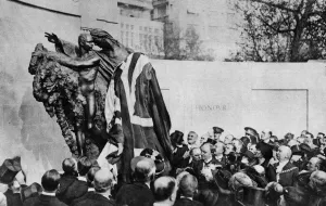 Memorials Prints: Anglo-Belgian war memorial unveiled, 1920
