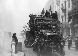 Lorry Prints: Armistice Day lorry, 11th November 1918