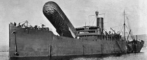 Balloons Prints: Balloon ship, WW1