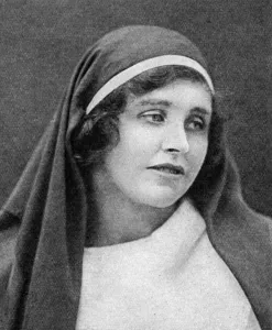 Nurse Prints: Barbara Lutyens