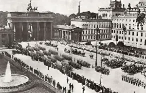 Brunswick Prints: Brandenburg gate procession: Berlin royal wedding 1913