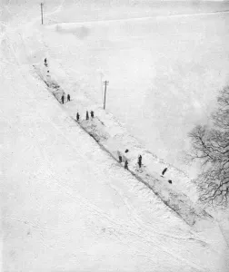 Snowing Prints: Bredhurst isolated by snow in 1947