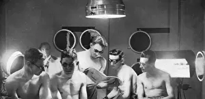 Goggles Prints: British athletes undergoing light therapy before Olympics