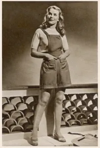 Fashion Prints: British Fashions in 1946