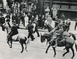 Mounted Prints: Cable Street demonstration 1936