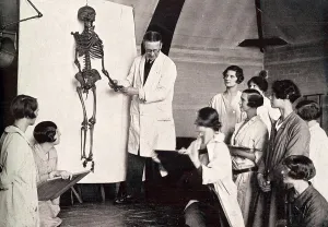 Girl Prints: Campden Hill Art School - anatomy class