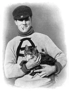 Canadians Prints: Canadian soldier with Tabby the cat, WW1