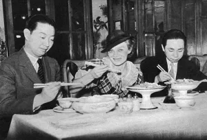 Lunch Prints: Carol Coombe Gives a Chopstick Lunch