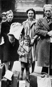 Jersey Prints: The Channel Island in German Hands, Evacuees