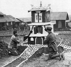 Religion Prints: Chinese Labour Corps praying on New Years Day WW1