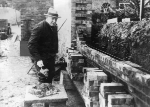 Laying Prints: Churchill bricklaying