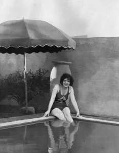 Clara Prints: Clara Bow in her swimming pool, 1928