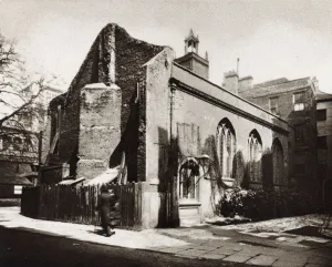 Exterior Prints: Cliffords Inn, a former Inn of Chancery in London, located between Fetter Lane