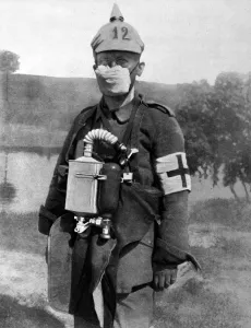 Protection Prints: Colossal impudence: Protection against English gas-bombs