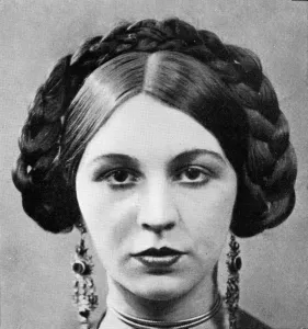 Hairstyle Prints: The Coronal of Russia