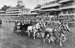 Pageantry Prints: Coronation 1953, driving up the Ascot course on Gold Cup day