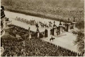 Coach Prints: Coronation - King George VI, Hyde Park 1937