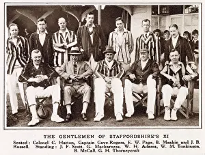 Sport Prints: Cricket Team Photograph - The Gentlemen of Staffordshires XI. Date: 1932