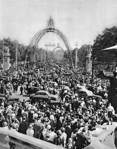 Processional Prints: Crowds viewing decorated Mall prior to Coronation, 1953