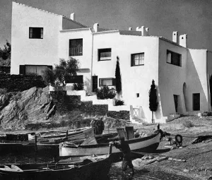 Cottages Prints: Dalis House