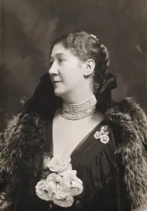 : Dame Madge Kendal