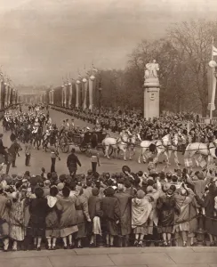 Gloucester Prints: Danish royal visitors arriving at Buckingham Palace