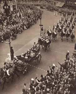 Mounted Prints: Danish royal visitors leaving Victoria Station