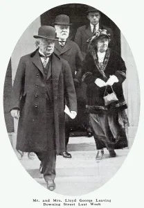 Street Prints: David Lloyd George leaving No. 10 Downing Street