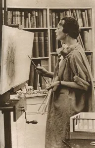 Nov17 Prints: Doris Zinkeisen preparing designs for the Queen Mary