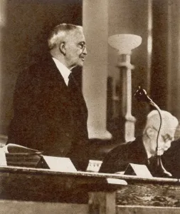 Chairman Prints: Dr Guy Dain Speaks / 1948