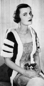Sweeney Prints: Duchess of Argyll in her Coronation outfit