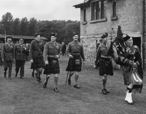 Queens Prints: Duke of Edinburgh visting Queens Own Cameron Highlanders